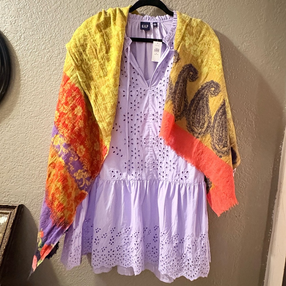 NWT GAP Lavender Eyelet Lined Dress 3/4 Sleeves Size Small Pet